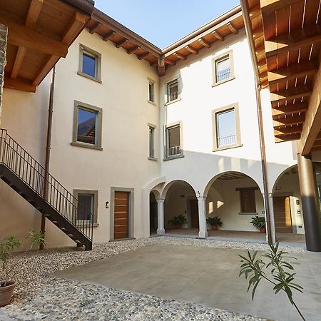 Palazzo Eleonora Bed and Breakfast Monasterolo del Castello Εξωτερικό φωτογραφία