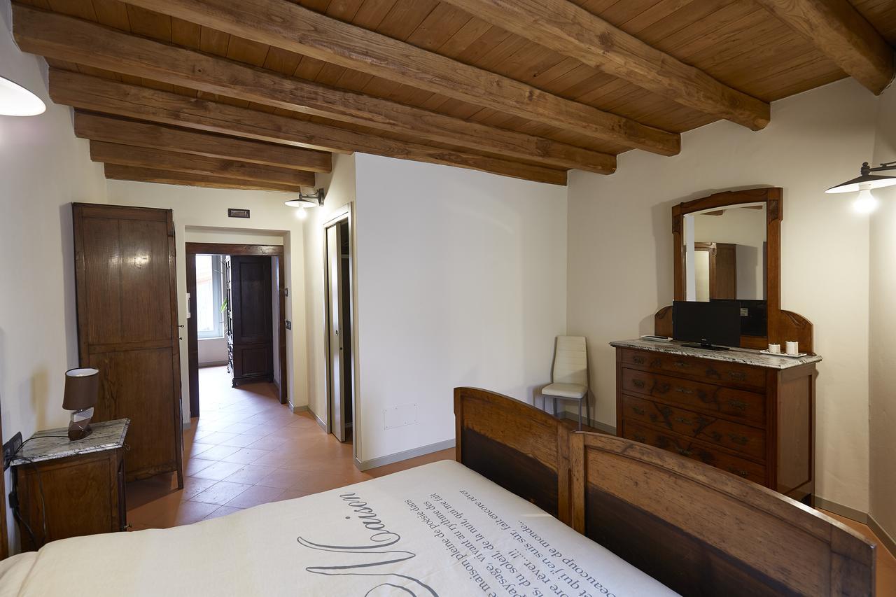 Palazzo Eleonora Bed and Breakfast Monasterolo del Castello Εξωτερικό φωτογραφία